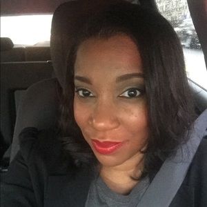 Meet your Posher, Aleta